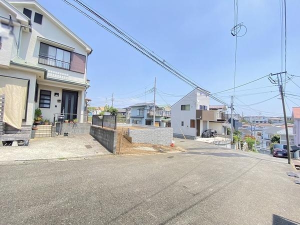 横浜市港南区芹が谷５丁目　新築戸建