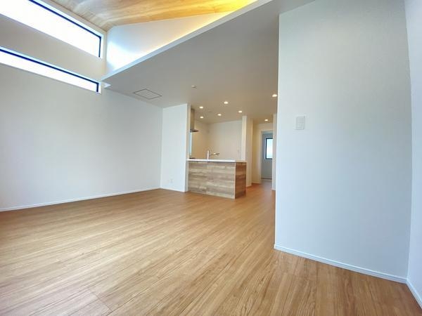 横浜市泉区和泉中央南5丁目　新築戸建　全4棟　1号棟