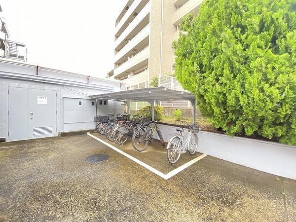 平戸町ハイツ