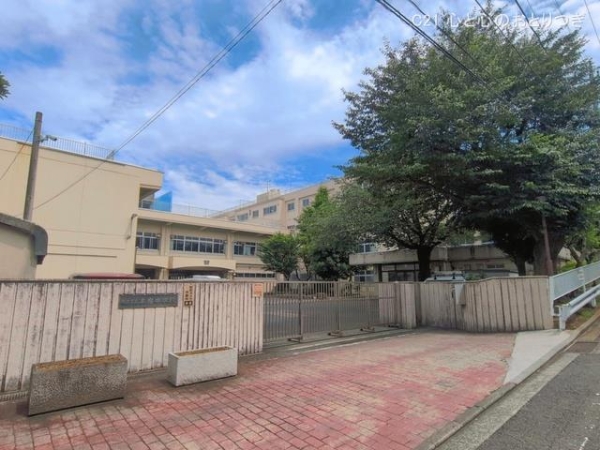 横浜市旭区四季美台の中古一戸建て(横浜市立本宿中学校)