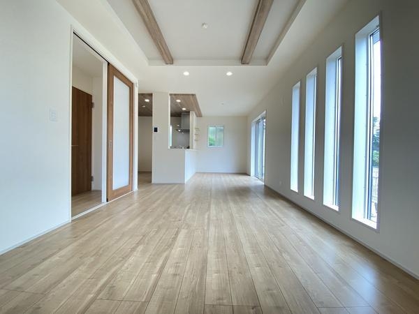 横浜市瀬谷区阿久和東2丁目　新築戸建