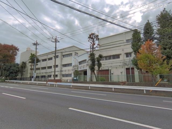 大正団地2街区１号棟(横浜市立大正小学校)
