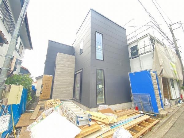 横浜市瀬谷区南台２丁目　新築戸建　全2棟　1号棟