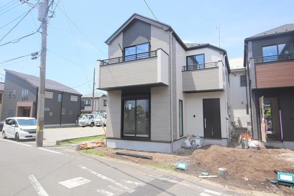 相模原市南区上鶴間4丁目13期　新築分譲住宅　2号棟