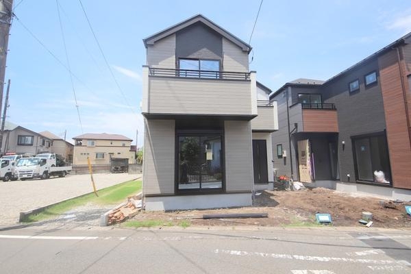 相模原市南区上鶴間4丁目13期　新築分譲住宅　2号棟