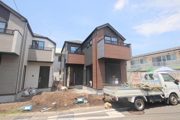 相模原市南区上鶴間4丁目13期　新築分譲住宅　1号棟