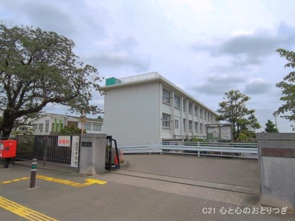 座間市緑ケ丘５丁目の土地(座間市立座間中学校)