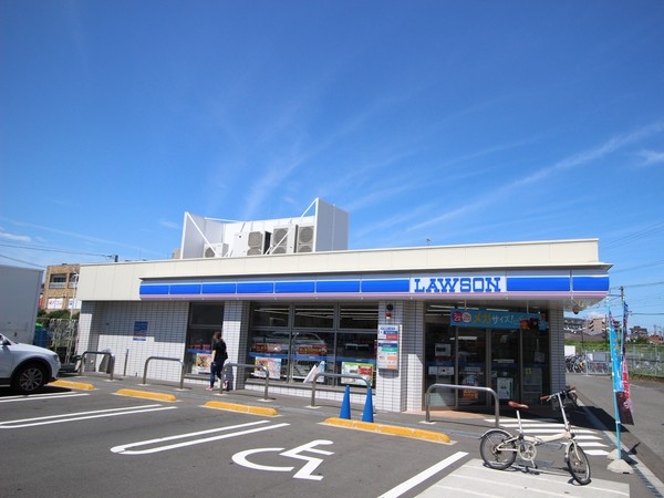 座間市緑ケ丘５丁目の土地(ローソン座間相武台一丁目店)