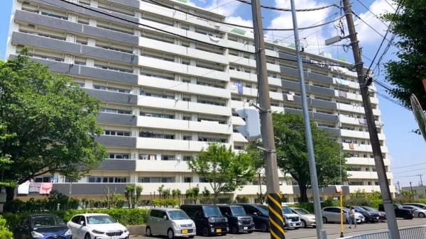 県ドリームハイツ　9号棟