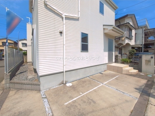 座間市ひばりが丘１丁目の中古一戸建て
