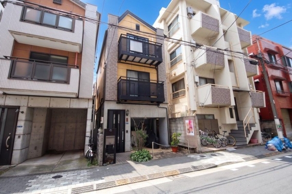 大田区千鳥２丁目の中古一戸建て