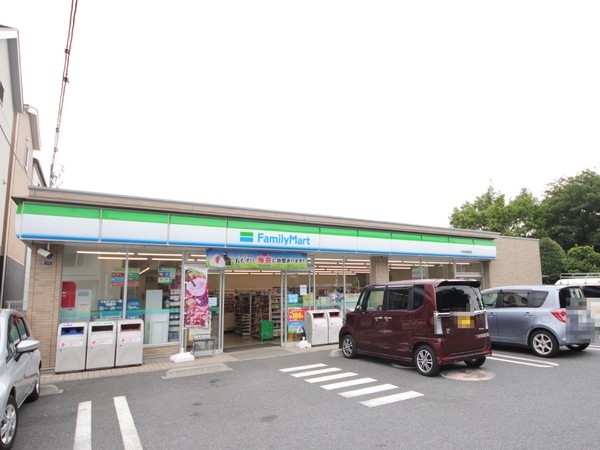 大和市西鶴間8丁目　新築分譲住宅(ファミリーマート大和西鶴間店)