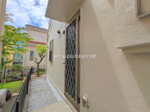 町田市野津田町の中古一戸建て