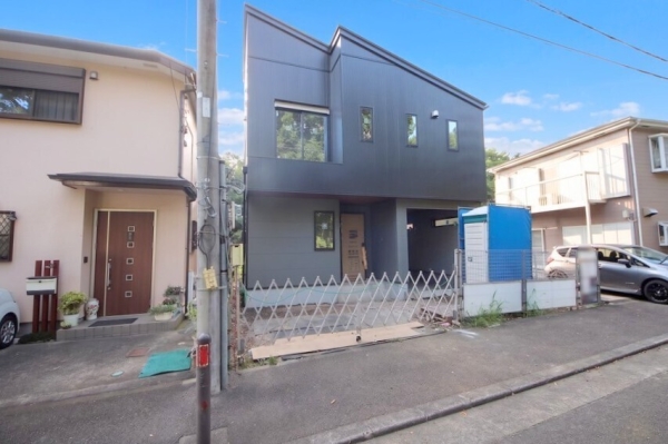 相模原市南区下溝　新築分譲住宅