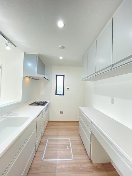 横浜市瀬谷区北新　新築戸建　全2棟　A号棟