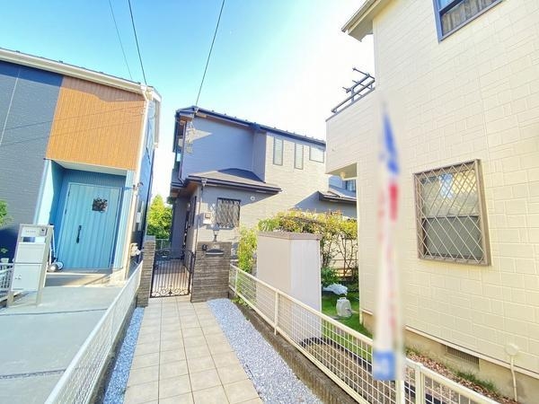 藤沢市高倉　　中古戸建