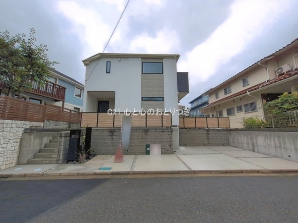 町田市成瀬台3丁目　新築分譲住宅