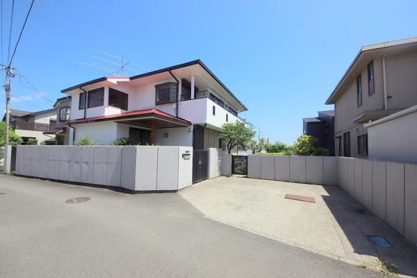 海老名市望地２丁目の中古一戸建て