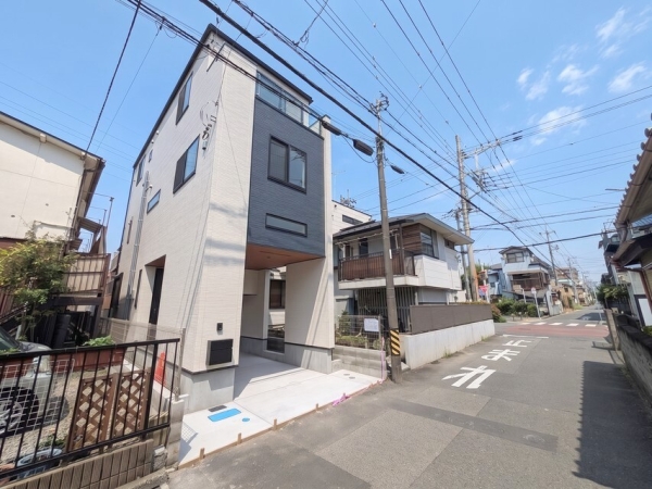 大和市深見台4丁目　新築分譲住宅