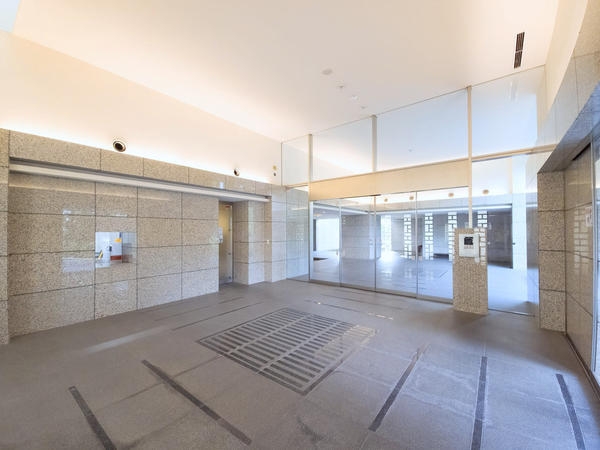 コスモフォーラムすずかけ台駅前