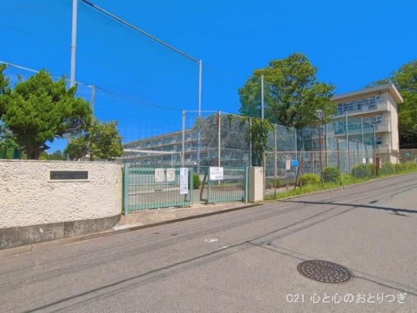 町田市能ヶ谷7丁目　新築分譲住宅(町田市立鶴川第二中学校)