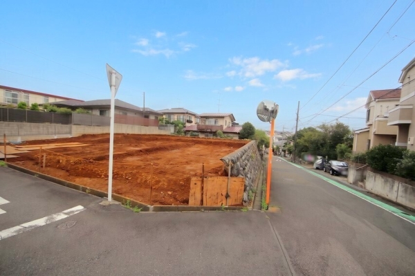 座間市立野台3丁目　建築条件なし売地　1号地