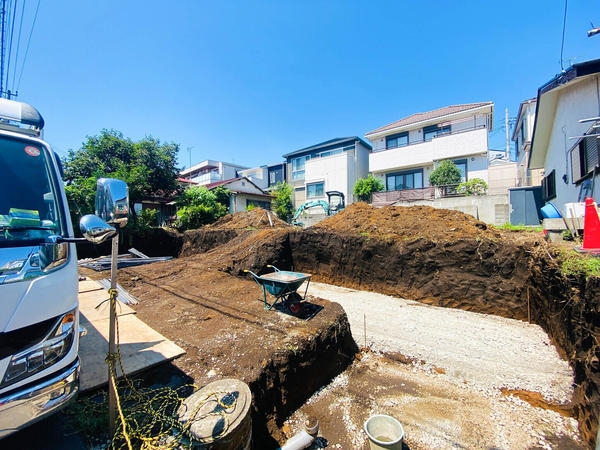 大和市西鶴間4丁目8期　新築分譲住宅　2号棟
