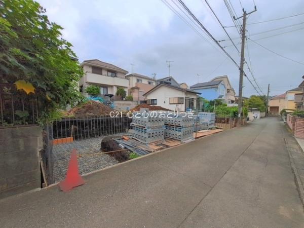 大和市西鶴間4丁目8期　新築分譲住宅　1号棟