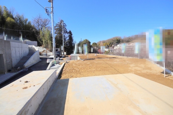 町田市上小山田町の土地