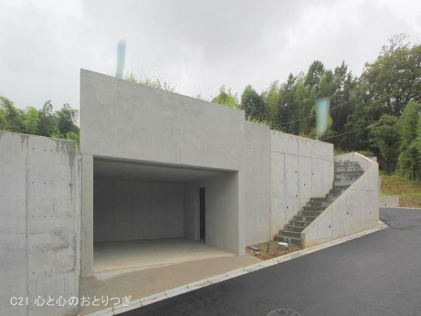 町田市上小山田町の土地