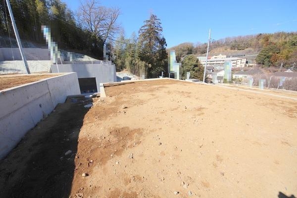 町田市上小山田町の土地