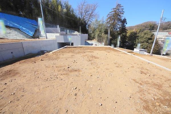 町田市上小山田町の土地