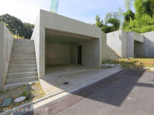 町田市上小山田町の土地