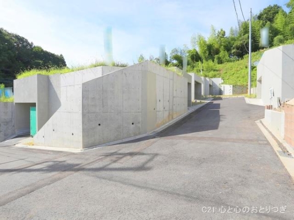 町田市上小山田町の土地