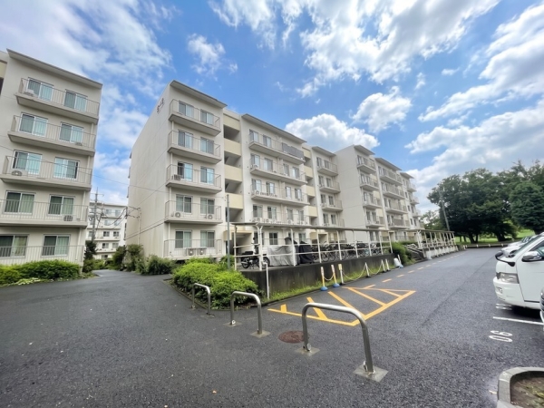 相武台グリーンパーク２街区３号棟