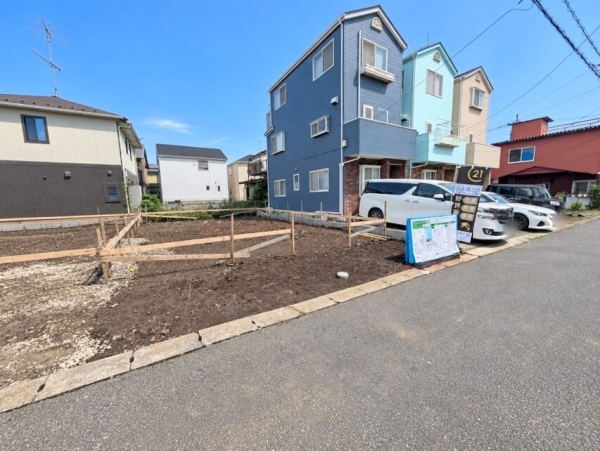 座間市ひばりが丘3丁目2期　新築分譲住宅　2号棟