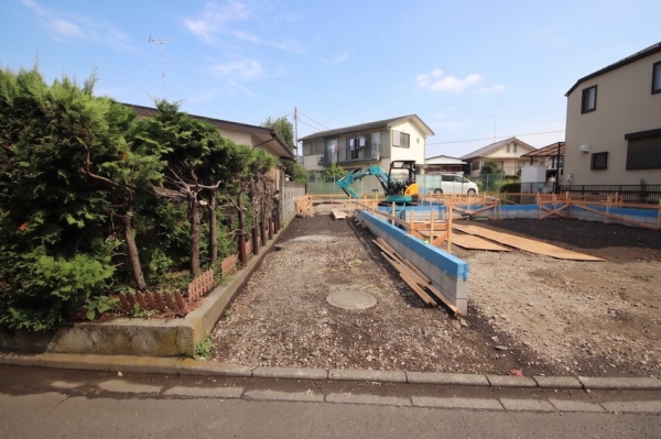 相模原市南区東林間6丁目　新築分譲住宅　2号棟
