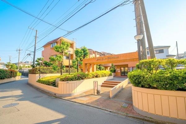 ライオンズヒルズ町田弐番館