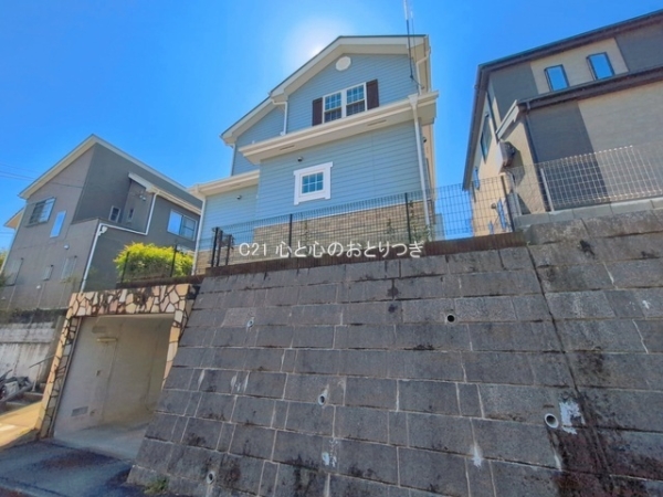 町田市上小山田町の中古一戸建て