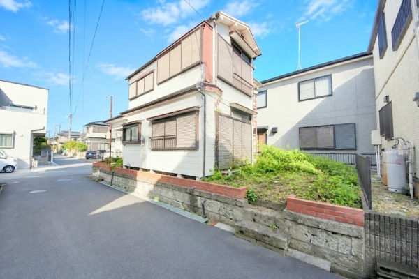 座間市南栗原６丁目の土地