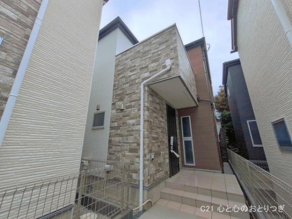 町田市鶴川5丁目　新築分譲住宅　2号棟