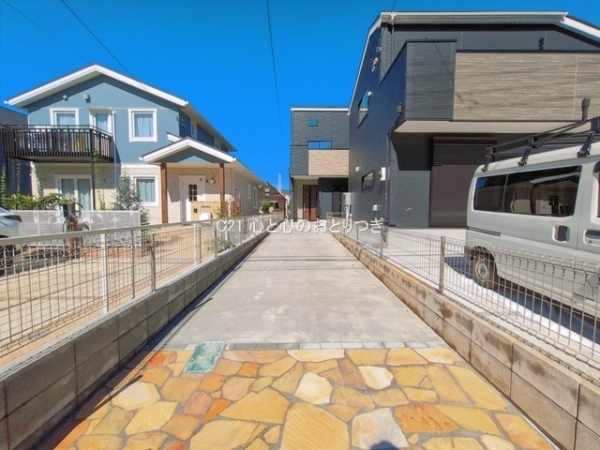 横浜市青葉区つつじが丘　新築分譲住宅　2号棟