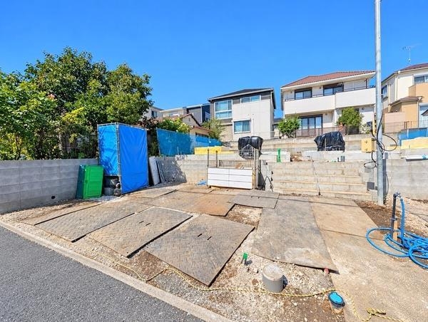 大和市西鶴間4丁目8期　新築分譲住宅　2号棟
