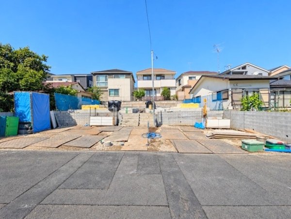 大和市西鶴間4丁目8期　新築分譲住宅　2号棟