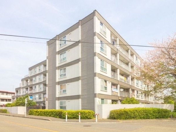 東林間コーポラスC棟