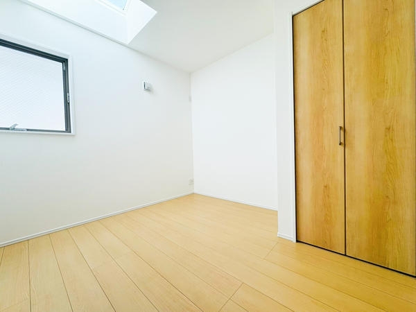 綾瀬市大上４丁目　新築戸建