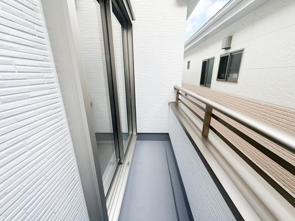 綾瀬市大上４丁目　新築戸建