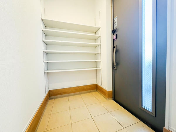 綾瀬市大上４丁目　新築戸建