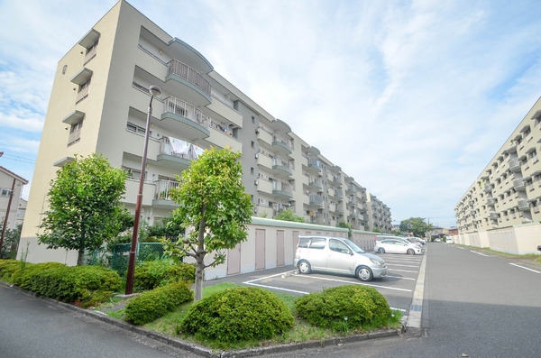 相模台ハイツＤ棟