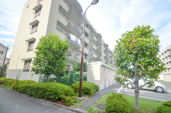 相模台ハイツＤ棟